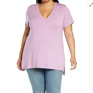 Halogen V-Neck Short Sleeve Tee Shirt Tunic in Pink Bouquet. NWT. Women’s Medium